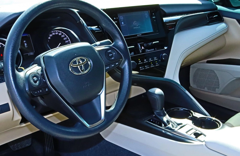Picture Toyota Camry 2023-2024 